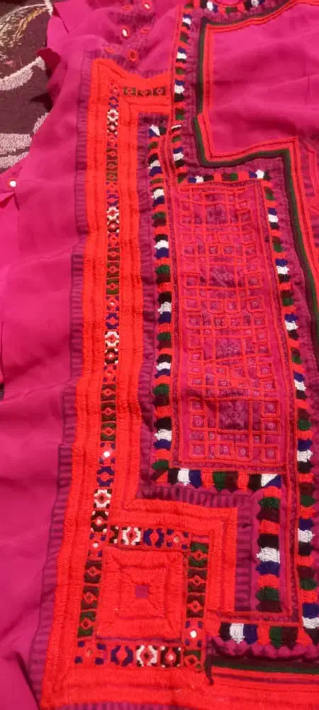 انواع دوخت پذیرفته میشود|لباس|ایرانشهر, |دیوار