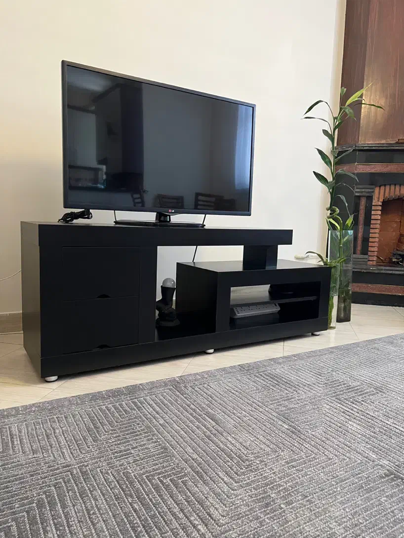 تلویزیون ۴۲ الجی|تلویزیون و پروژکتور|شهریار, شهریار|دیوار