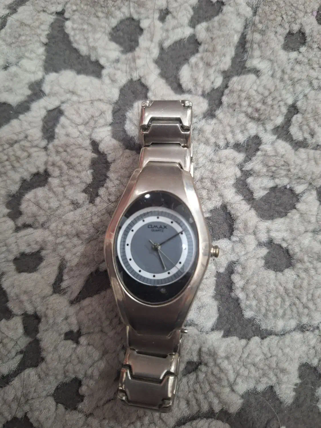 ساعت اوماکس|ساعت|یزد, |دیوار