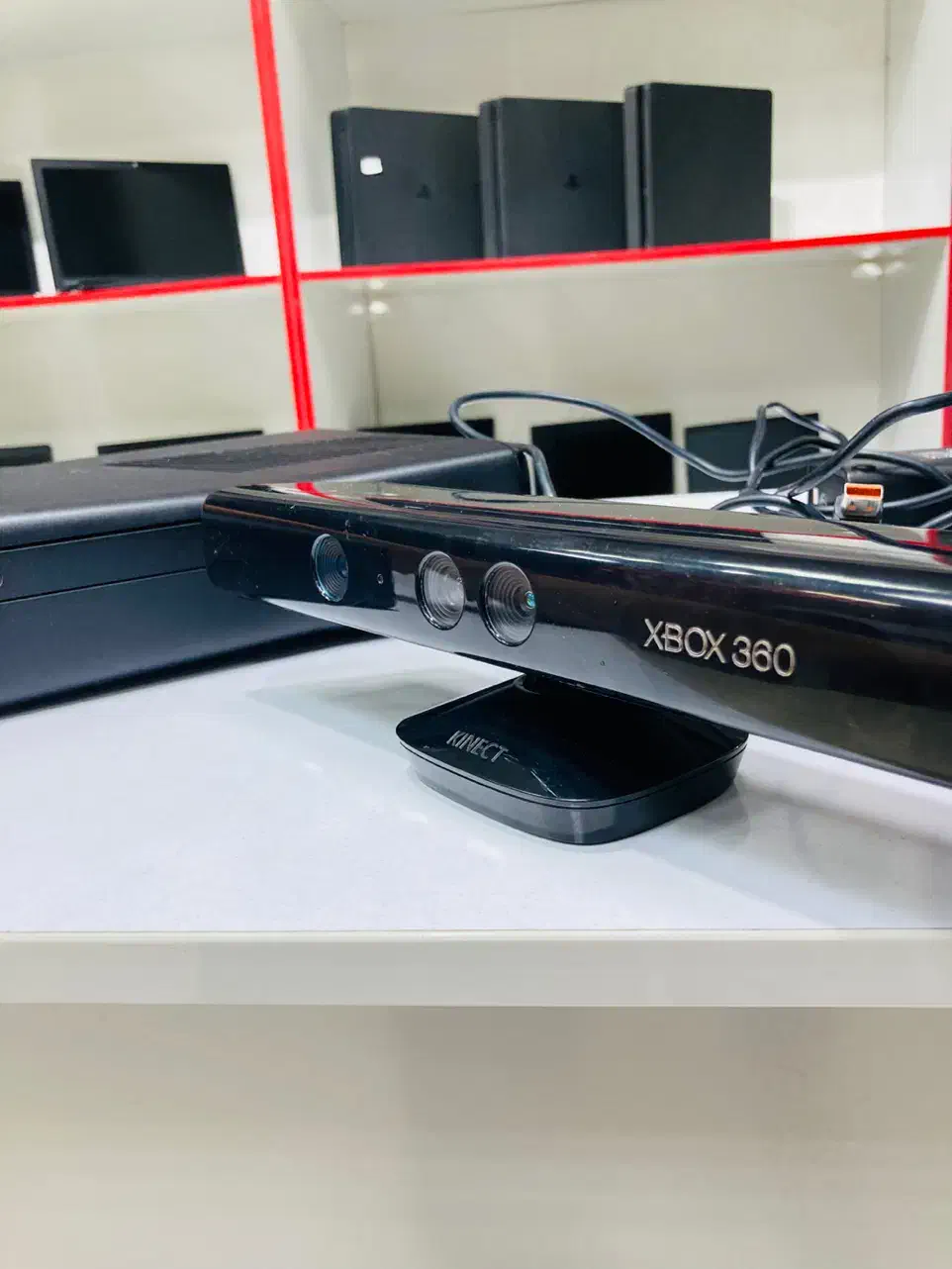کنسول xbox 360 همراه سنسور و دسته و بازی|کنسول، بازی ویدئویی و آنلاین|شهرکرد, |دیوار