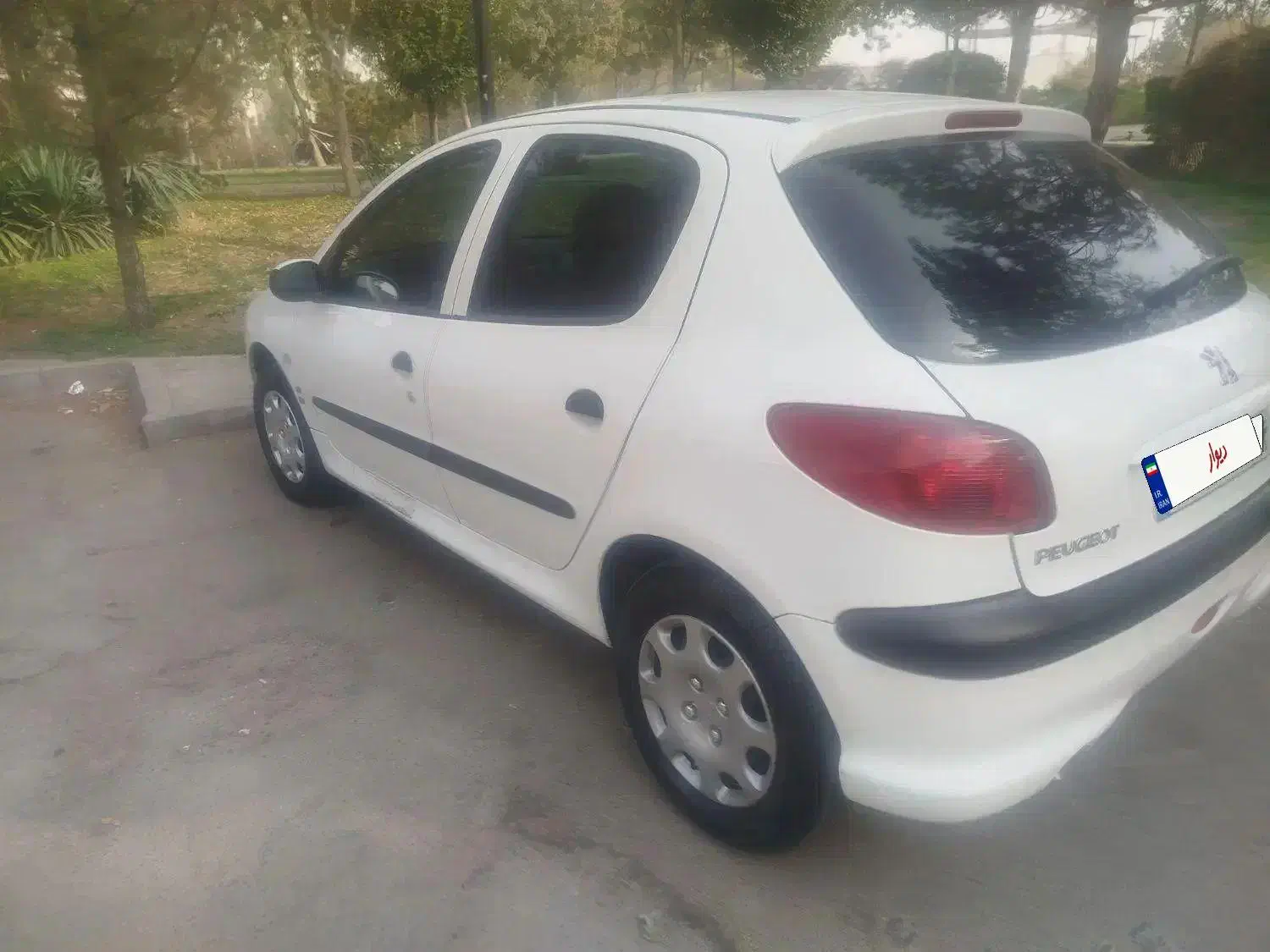 ۲۰۶ تیپ ۲ کم‌کار  با لوازم|خودرو سواری و وانت|مشهد, الهیه|دیوار