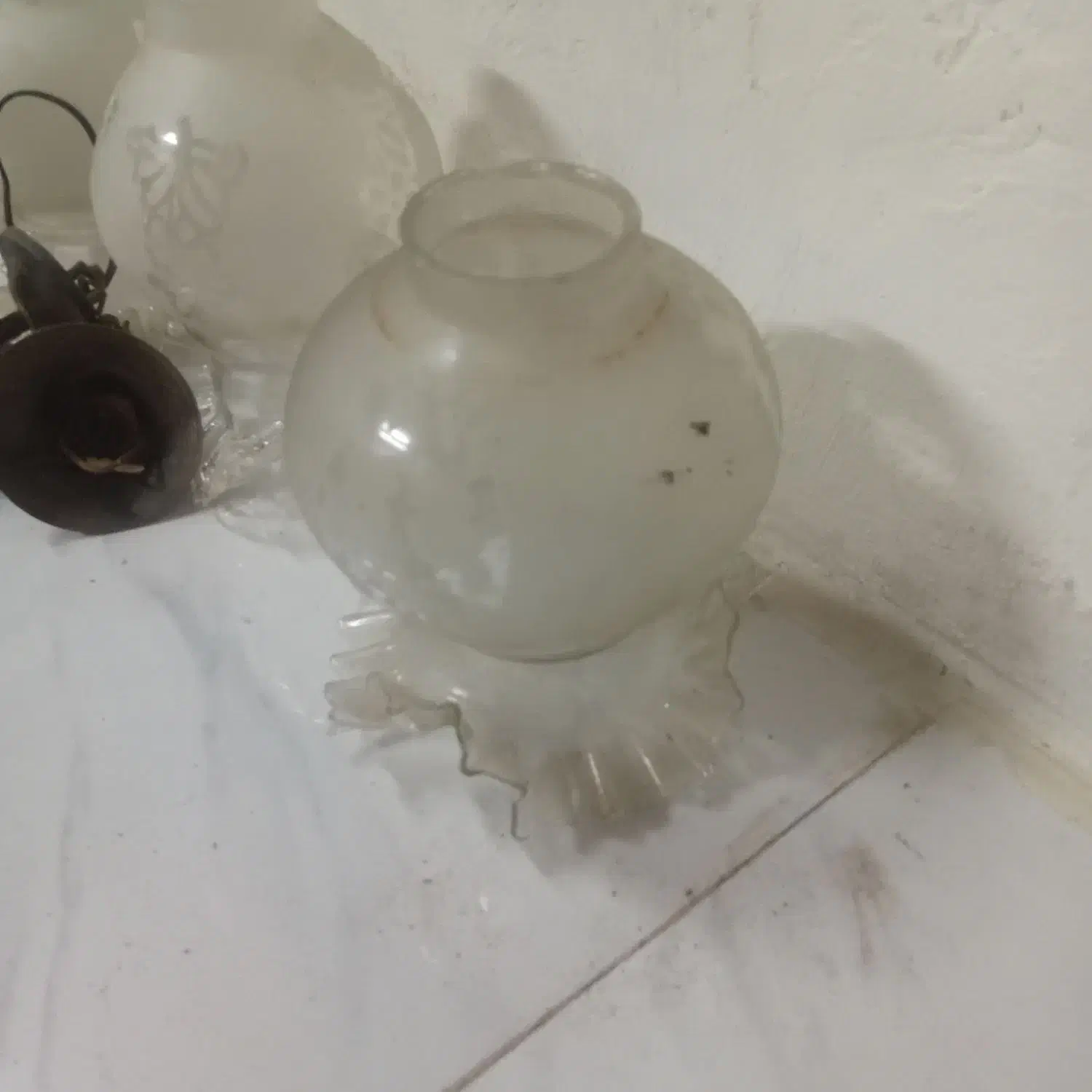 جباب لوستر و آویز ق یمی لامپ|لوستر و چراغ آویز|رشت, استادسرا|دیوار