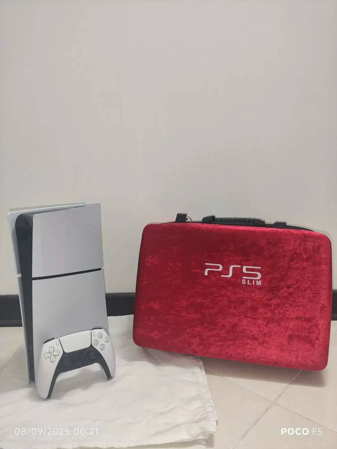 PS5 slim|کنسول، بازی ویدئویی و آنلاین|برخوار, |دیوار