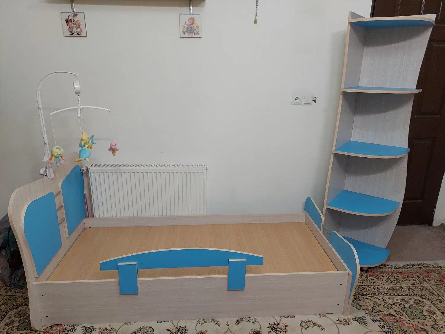 تخت نوجوان|تخت و صندلی بچه|بیرجند, |دیوار