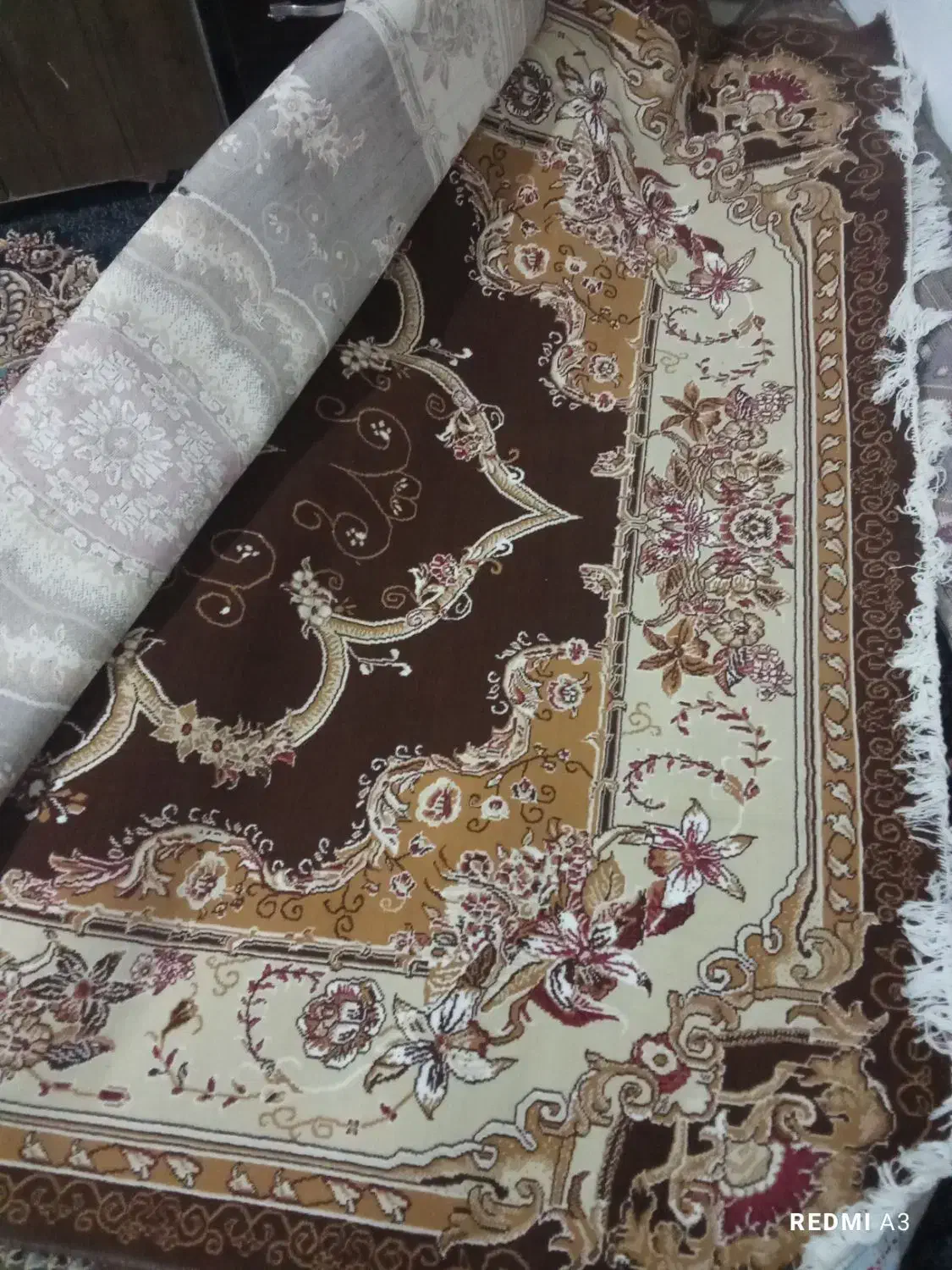 فرش ۶ متری|فرش|خرم‌آباد, |دیوار