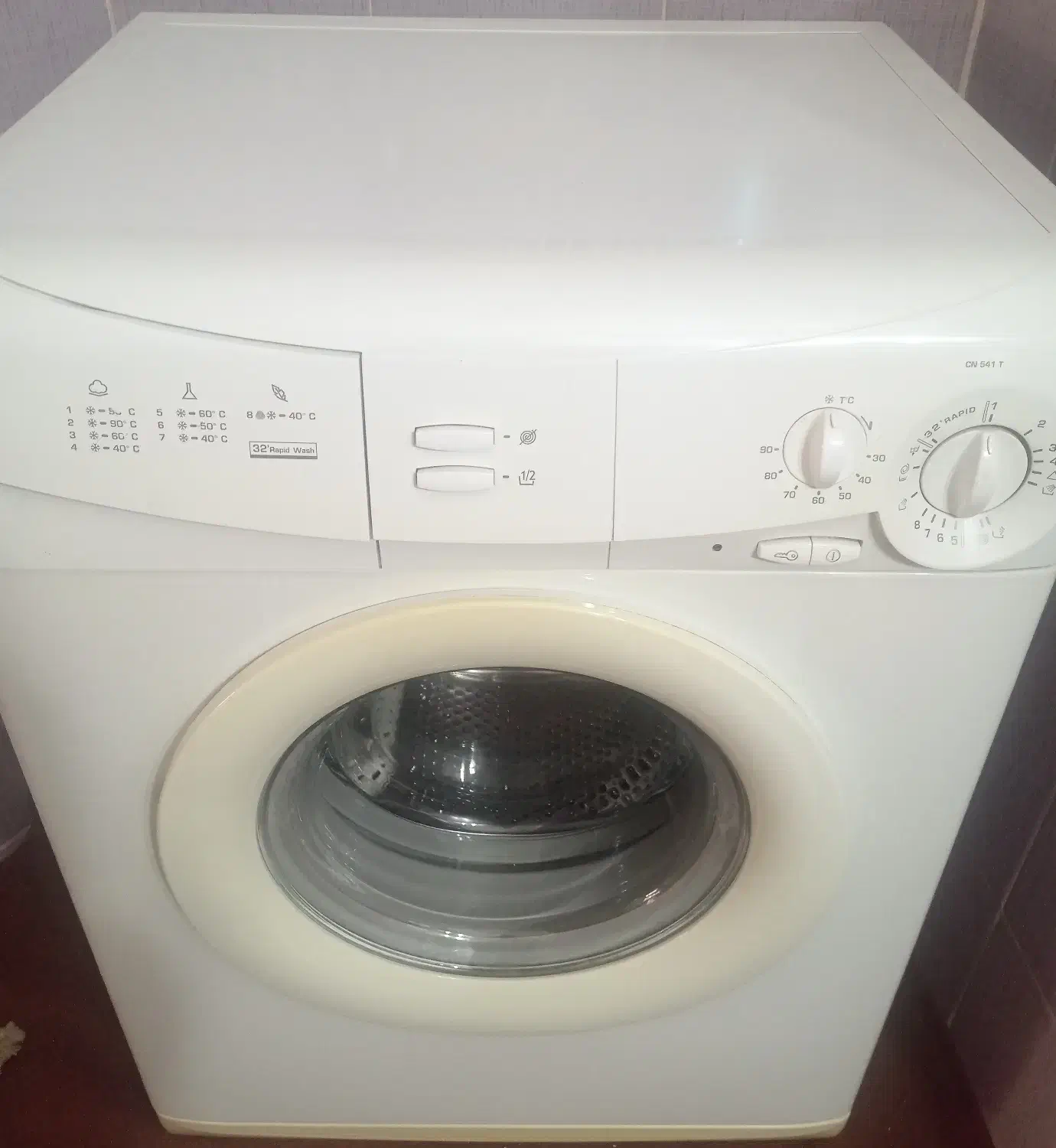 لباسشویی مارک خارجی|ماشین لباسشویی و خشککن لباس|نجفآباد, فاز ۴ شهرک آزادگان|دیوار