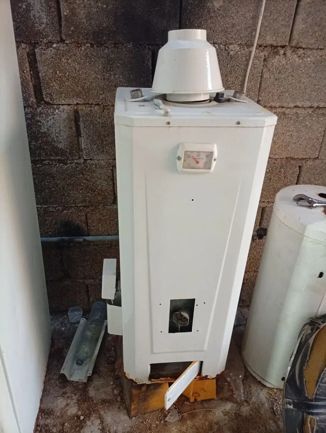 آبگرمکن|آبگرمکن، پکیج، شوفاژ|برازجان, |دیوار