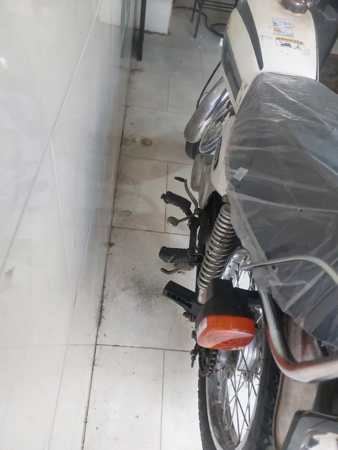 موتور هندا ۱۲۵ مزایده سالم سالم|موتورسیکلت|چهارباغ, |دیوار