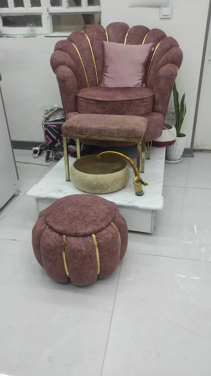 ناخن|خدمات آرایشگری و زیبایی|شیراز, ارم|دیوار