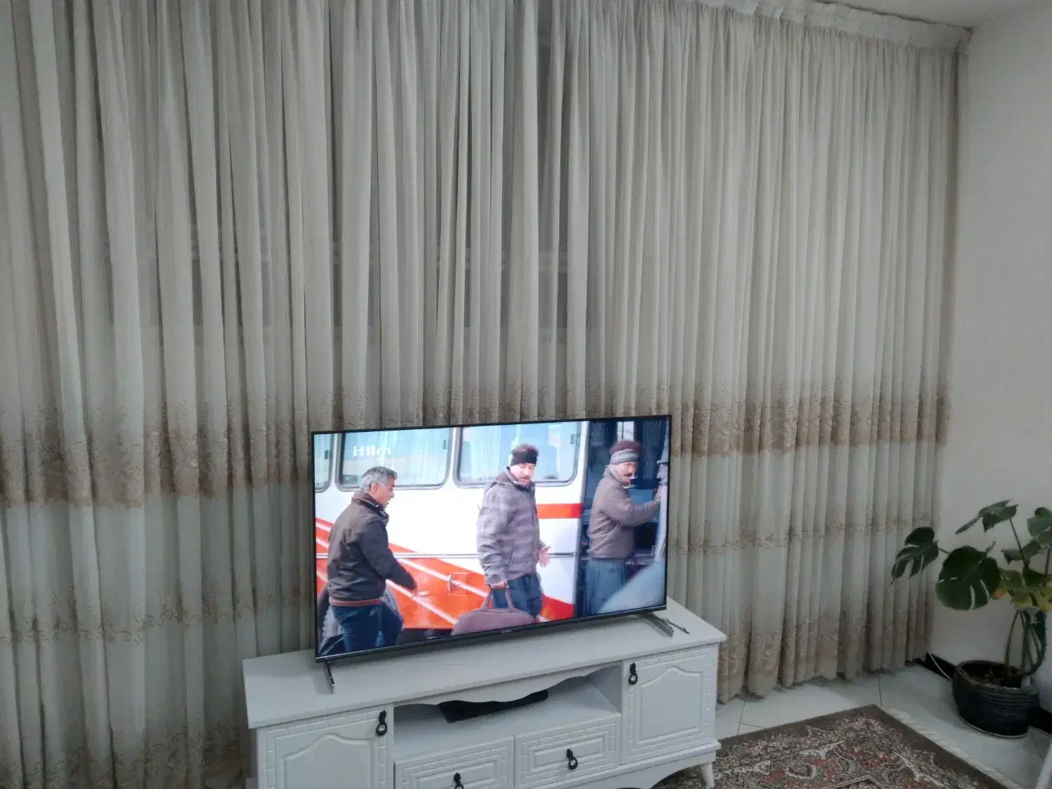 پرده پذیرائی|پرده، رانر، رومیزی|بیرجند, |دیوار