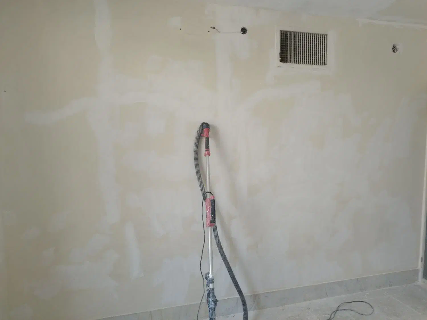 نقاشی ساختمان|خدمات پیشه و مهارت|کاشان, مفتح|دیوار