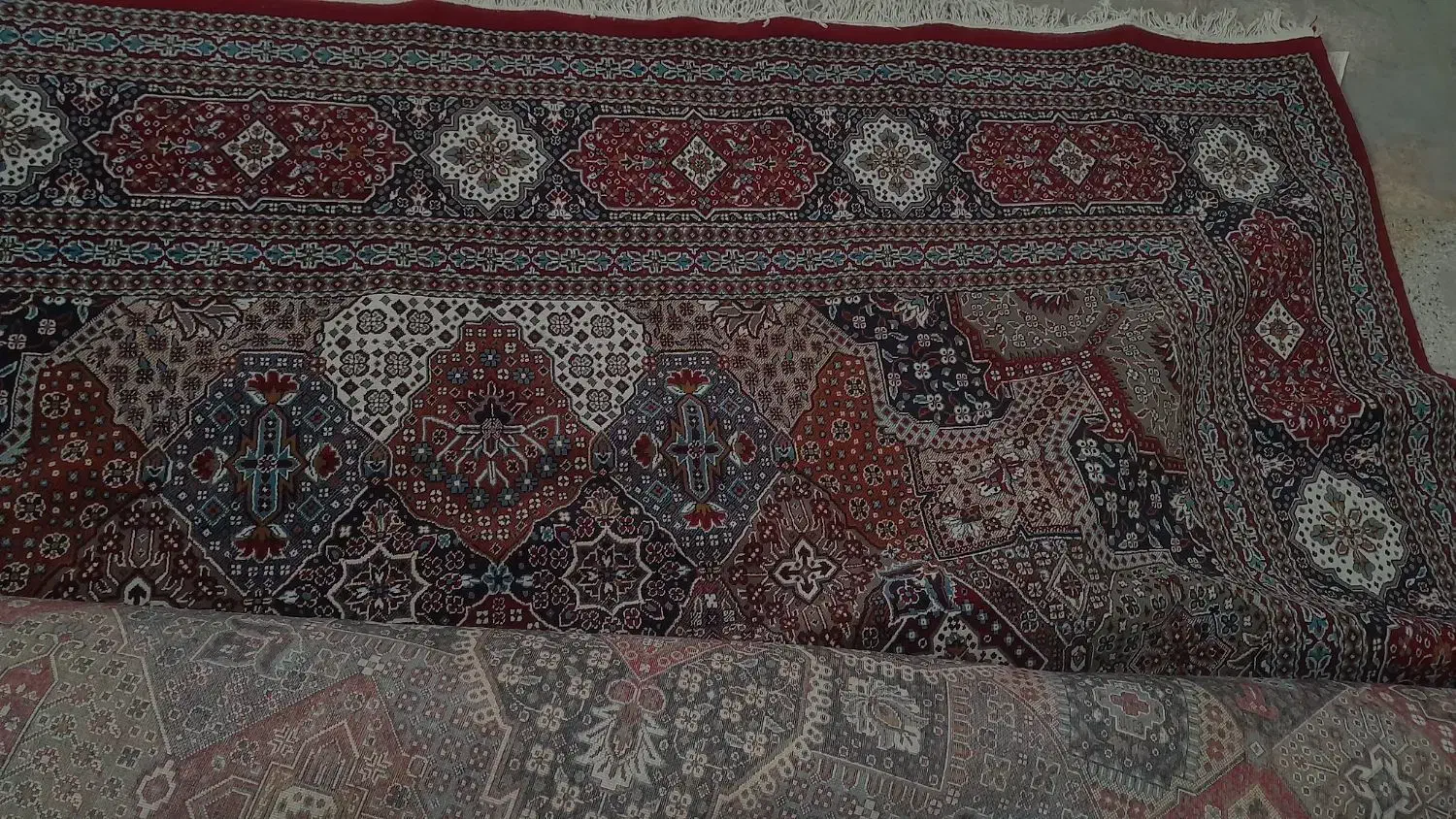 فرش قرمز|فرش|شیروان (خراسان), |دیوار