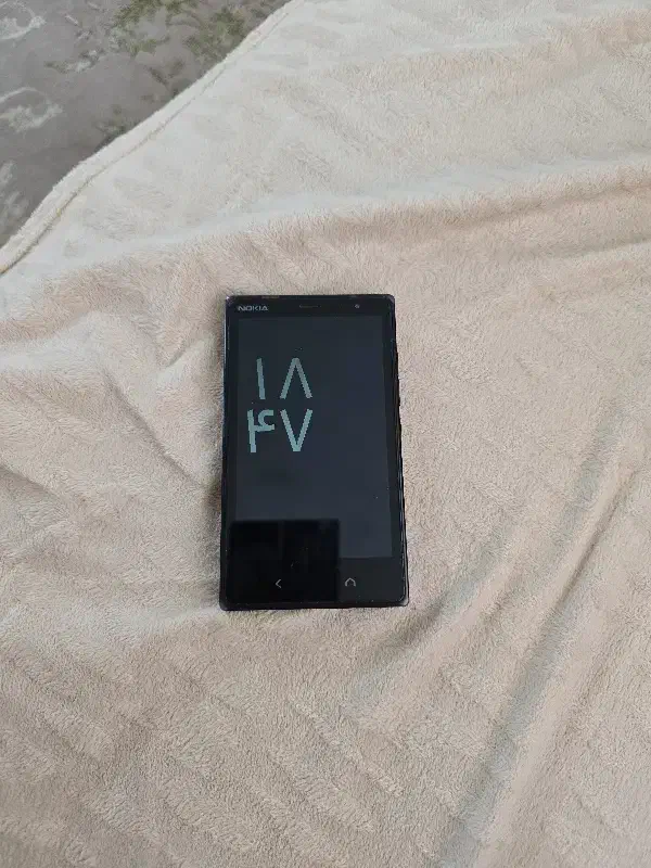 گوشی نوکیا|موبایل|کرج, کلاک پایین|دیوار