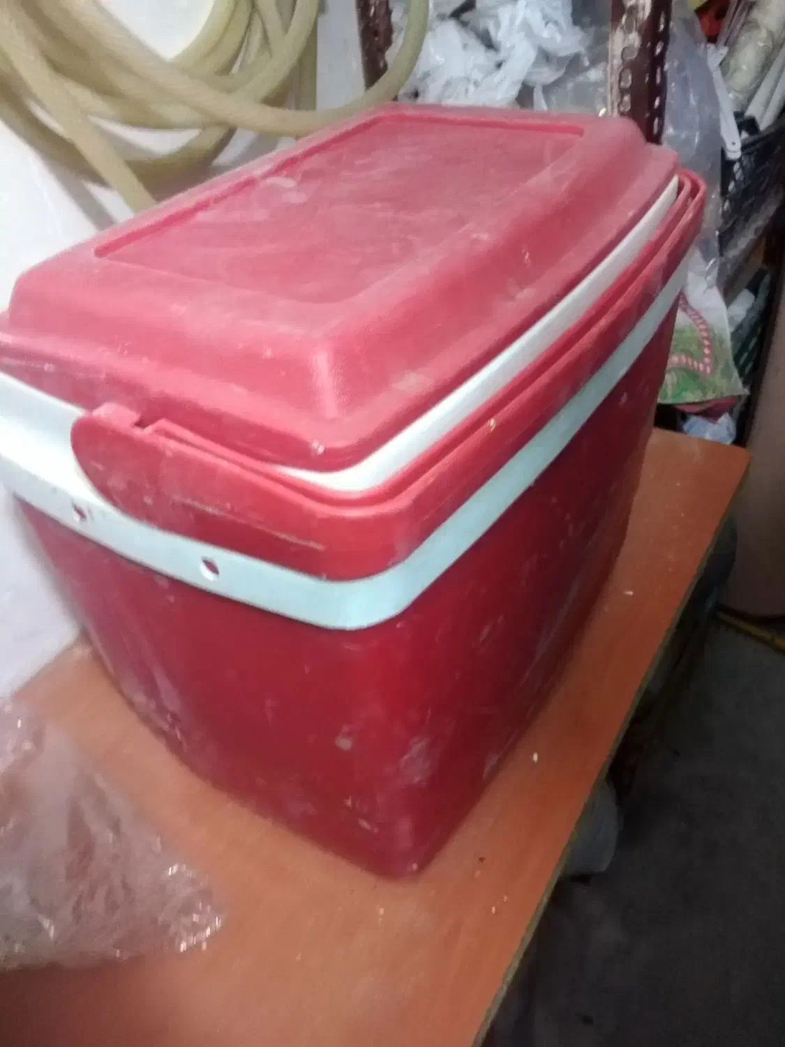 کلمن|ظروف نگهدارنده، پلاستیکی، یک‌بارمصرف|مشهد, نرگس (شهرک غرب)|دیوار