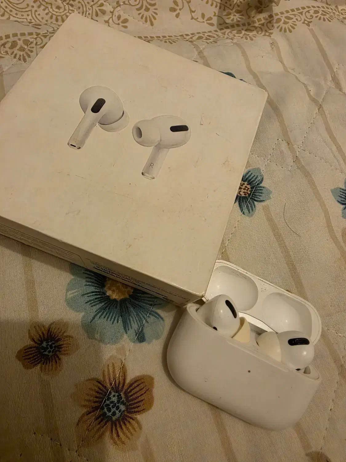 اپل Airpods pro اصلی معاوضه با galaxy buds 3 pro|لوازم جانبی موبایل و تبلت|تهران, شهرک نفت|دیوار