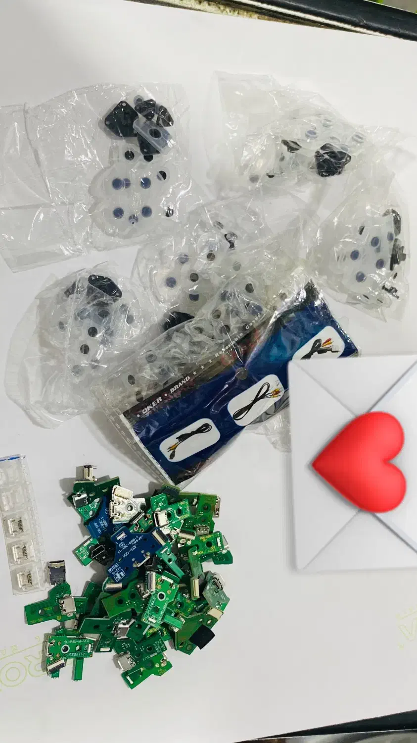 قطعات دسته و پلی استیشن ۱.۲.۳.۴.۵xbox|کنسول، بازی ویدئویی و آنلاین|زاهدان, |دیوار