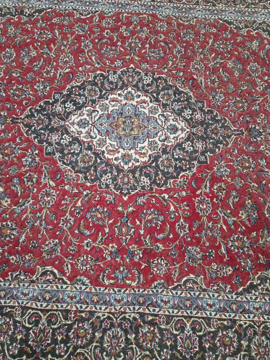 یک جفت فرش ۶ متری و یک عدد کناره|فرش|قم, زنبیل آباد|دیوار