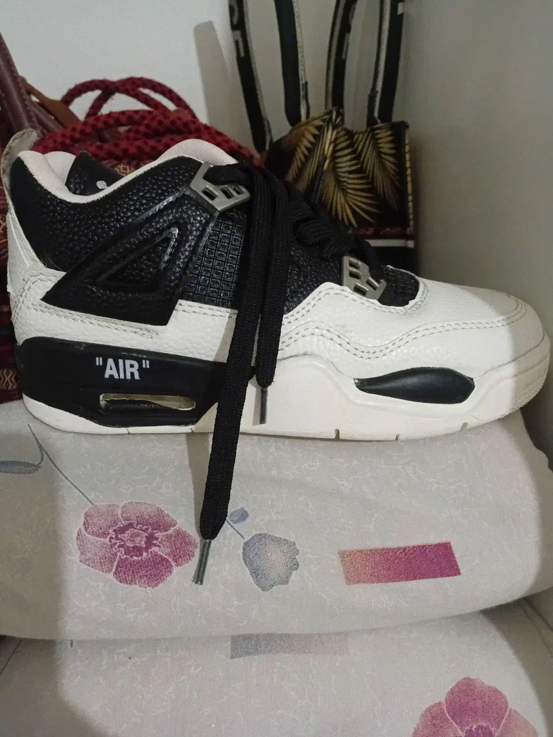 کتانی|کیف، کفش، کمربند|تهران, بوستان سرخه حصار|دیوار