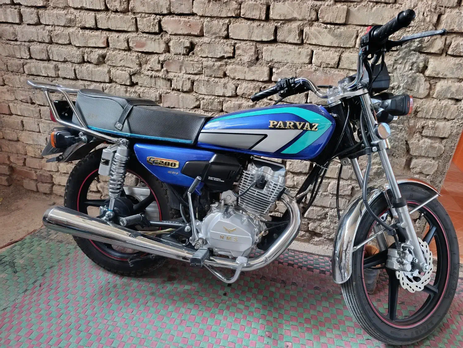 200پرواز مدل 1403|موتورسیکلت|آباده, |دیوار