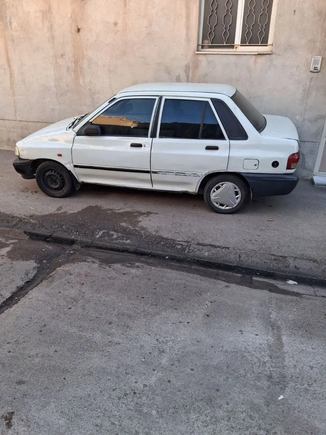 پراید مدل۸۳ بیمه ۱۱ ماه  موتور سالم|خودرو سواری و وانت|اقبالیه, |دیوار