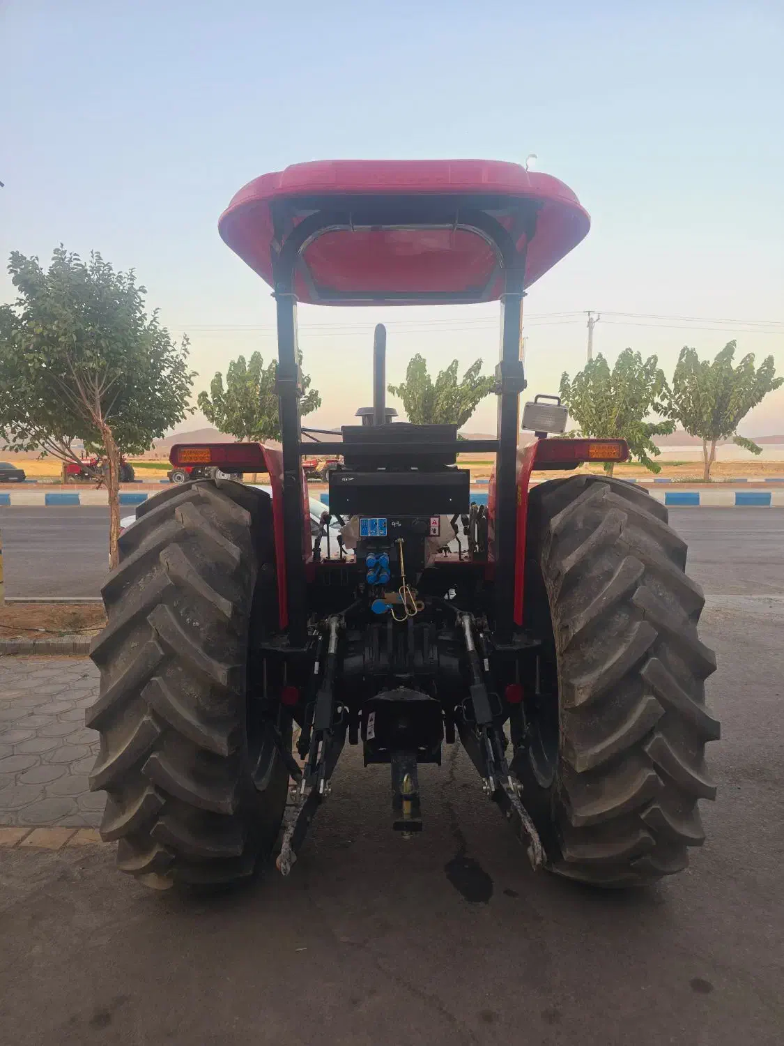 ۳۹۹تک ۱۴۰۳|خودرو سنگین|بروجن, |دیوار