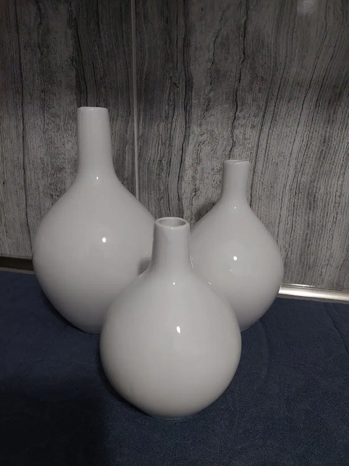 گلدان|صنایع دستی و سایر لوازم تزئینی|کرج, اصفهانی‌ها|دیوار