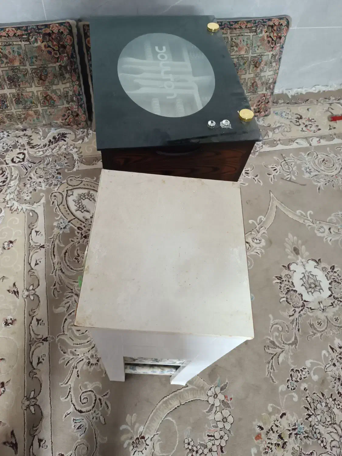 جعبه جاقاشقی|آبچکان و نظمدهنده ظروف|مشهد, خواجه ربیع|دیوار