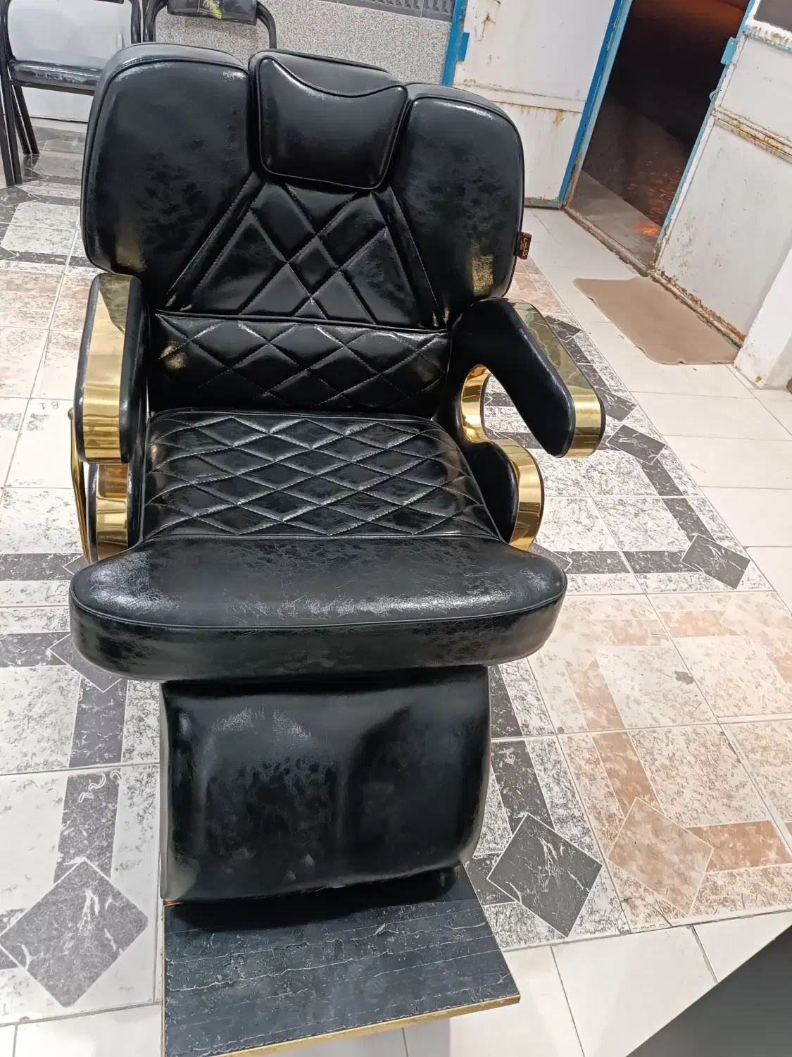 صندلی آرایشگاه vip|آرایشگاه و سالن‌های زیبایی|تربت جام, المهدی|دیوار