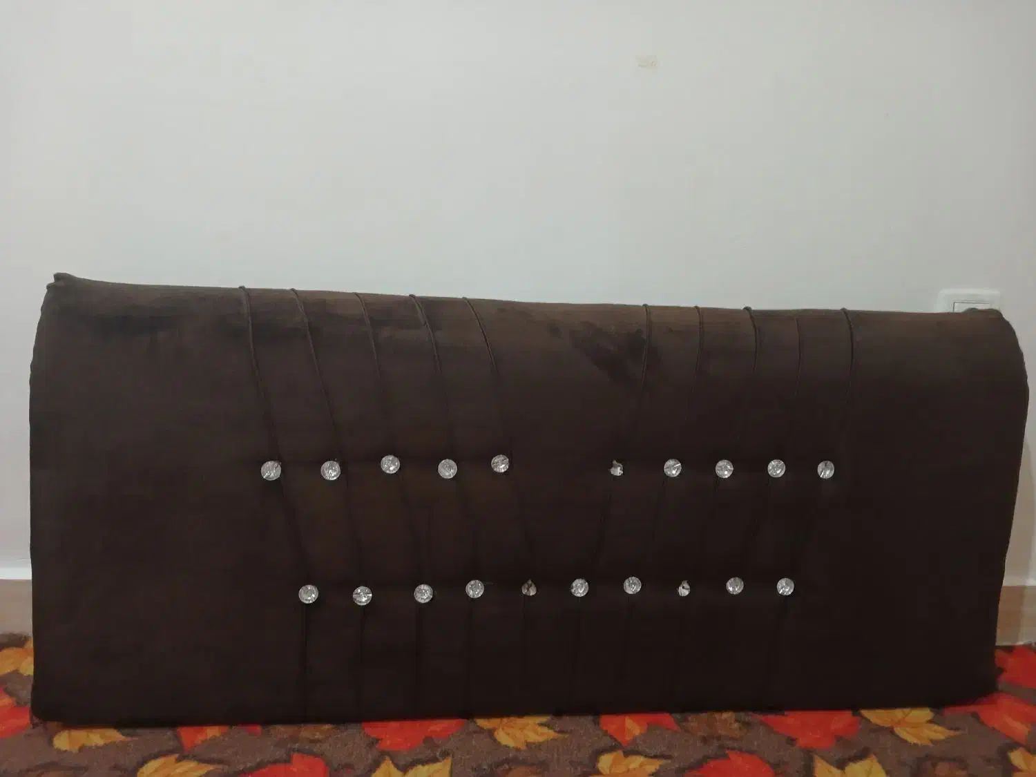 ۶عدد پشتی در حد نو هر عدد۵۰۰تومن|پشتی|بندر کنگان, |دیوار