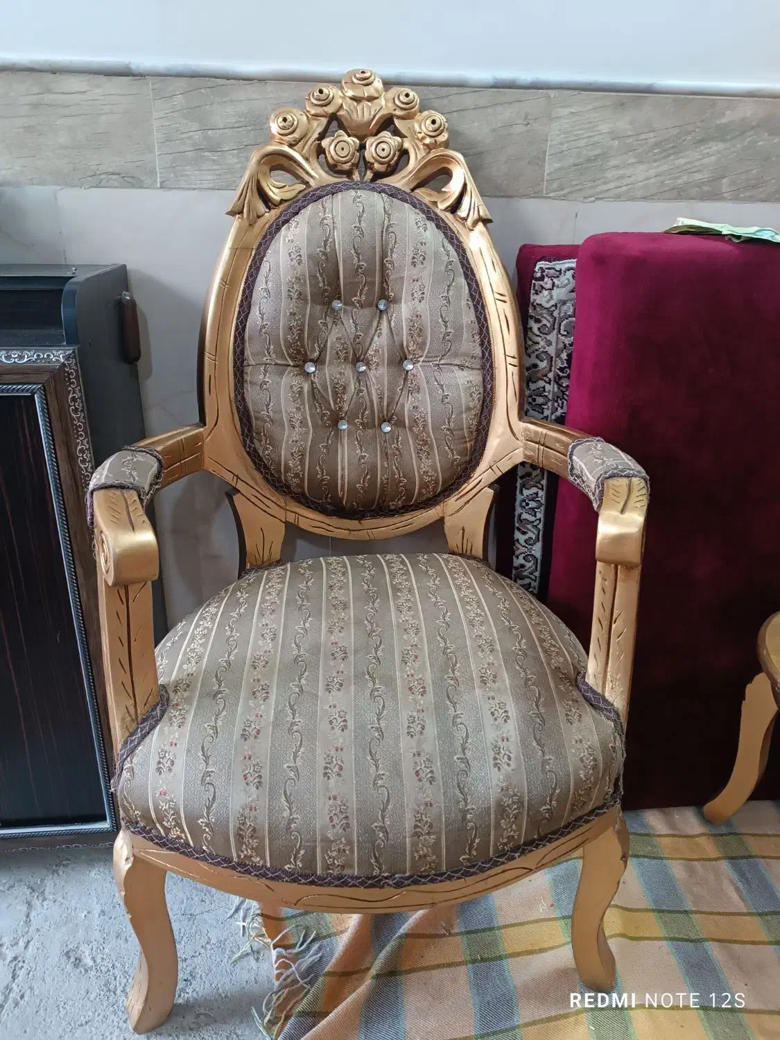 مبلمان 9 نفره|مبلمان خانگی و میز عسلی|قنوات, |دیوار