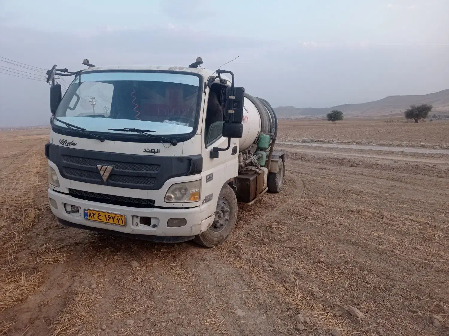 تانکر تخلیه چاه فاضلاب|خدمات پیشه و مهارت|دهدشت, |دیوار