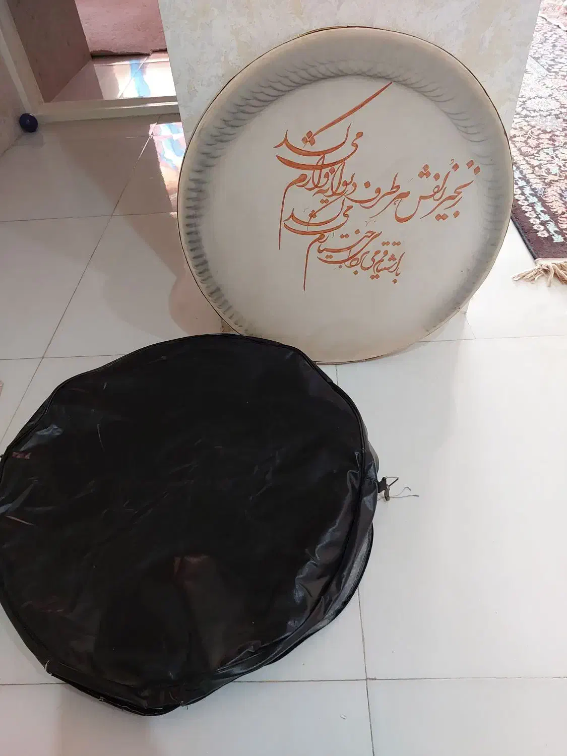 دف همراه با کاور|سازهای سنتی|بجنورد, |دیوار