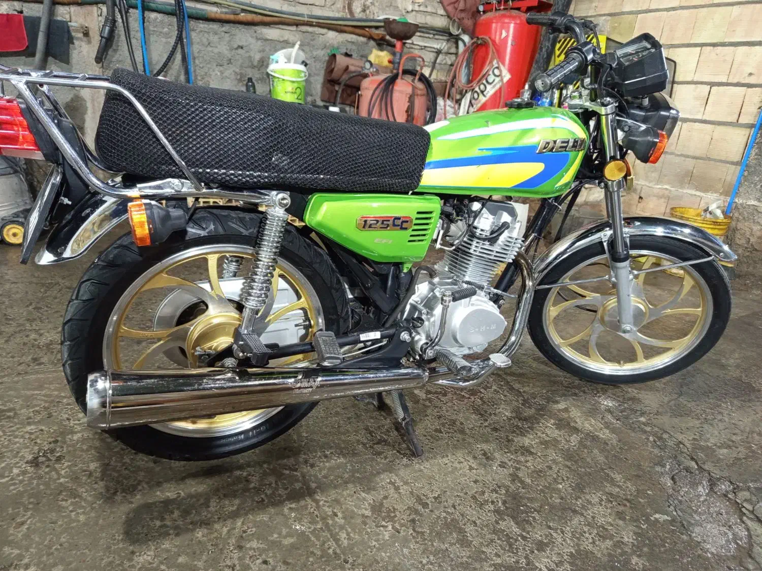 دلتا 125|موتورسیکلت|مشهد, شهید آوینی|دیوار