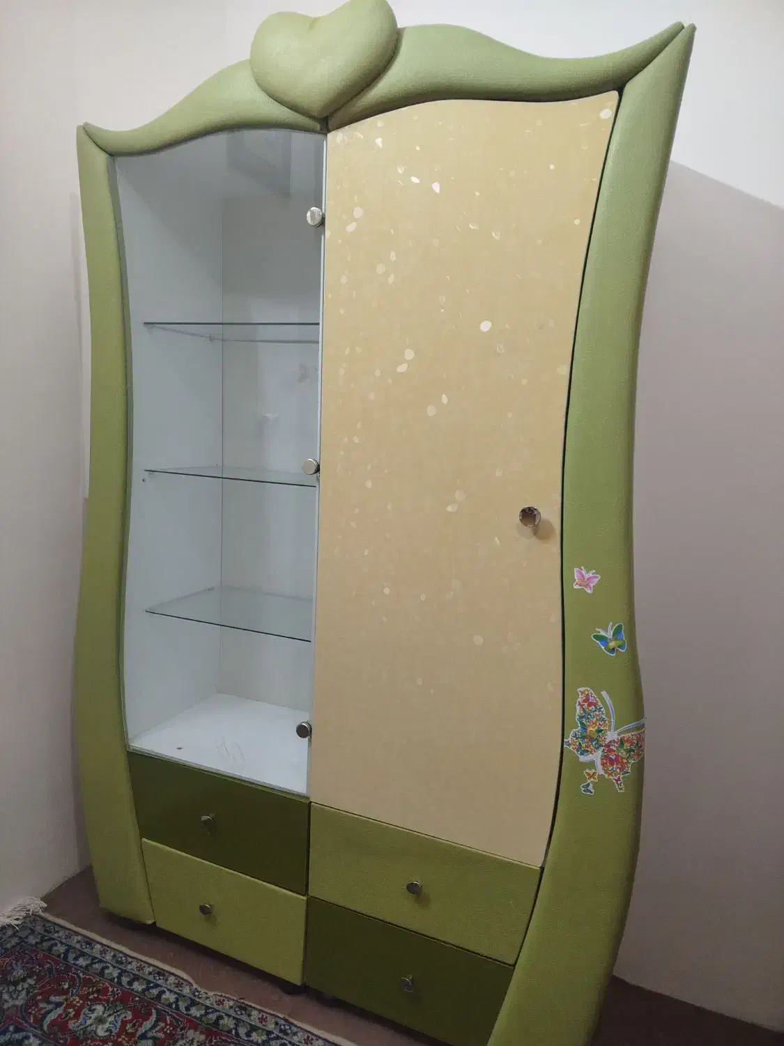کمد کودک زیبا و جادار|اسباب و اثاث بچه|مشهد, کوشش|دیوار