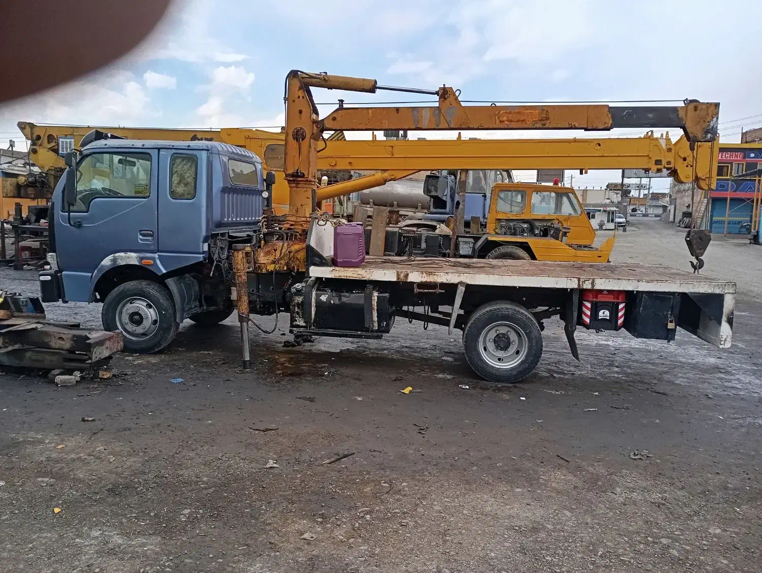 جرثقیل کاویان۱۰۶|خودرو سنگین|رباط‌کریم, رباط‌کریم|دیوار