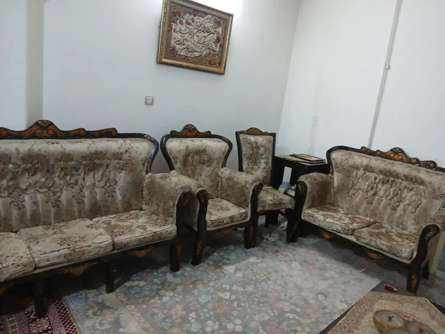 مبل نه نفره|مبلمان خانگی و میز عسلی|شاهین‌شهر, شهرک ردانی پور|دیوار