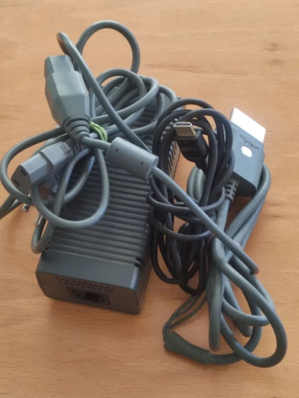 Xbox 360|کنسول، بازی ویدئویی و آنلاین|شیراز, فرهنگ شهر|دیوار