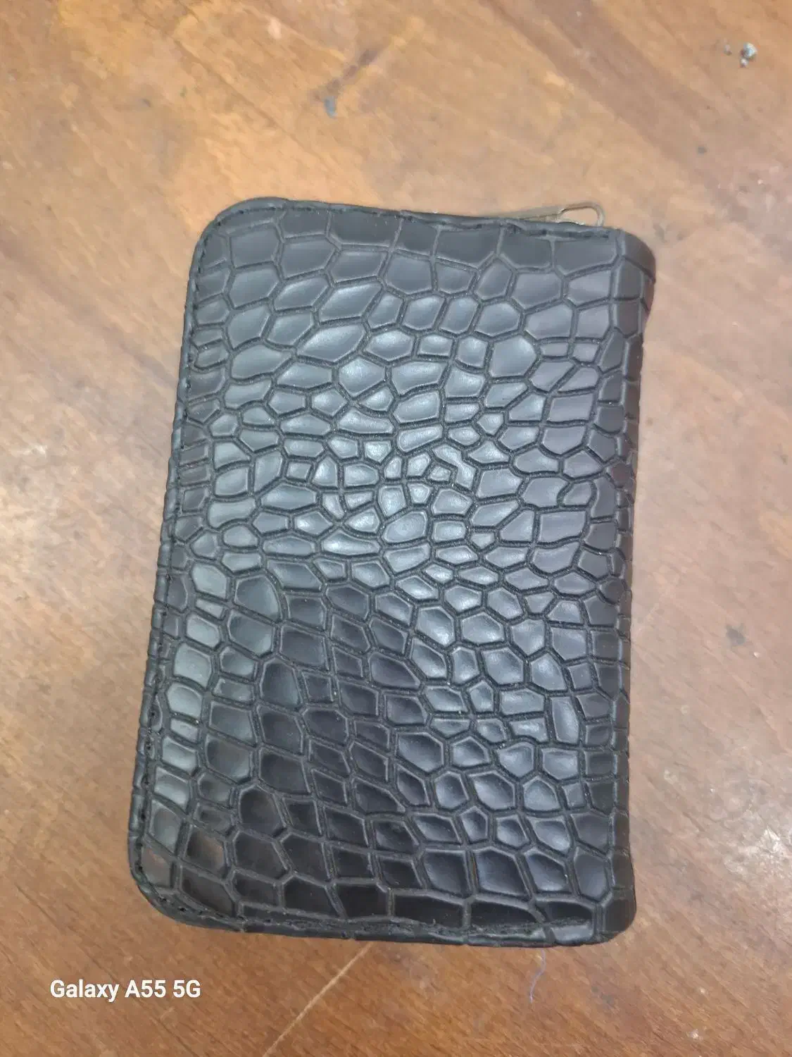 جاکارتی گمشده به نام مهدی بصیری|اشیا|اصفهان, پوریای ولی|دیوار