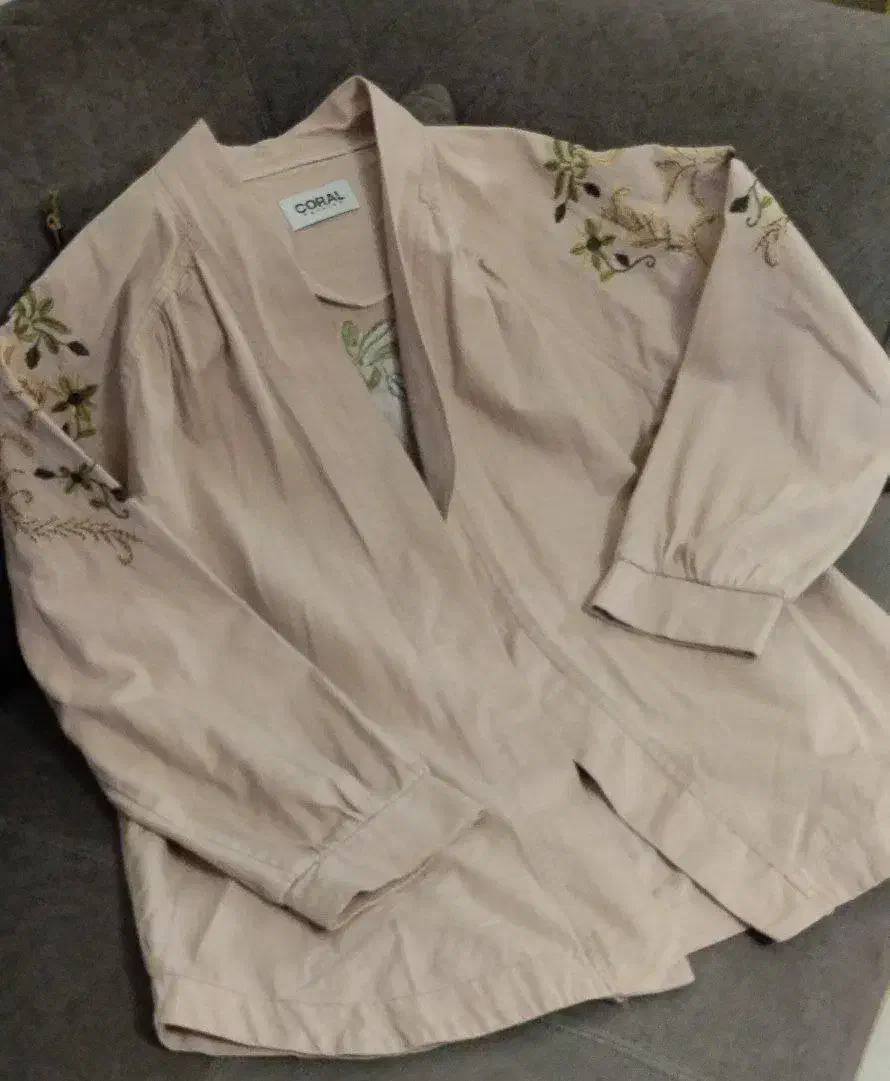 مانتو کت کاپشن بوت مجلسی|لباس|پرند, فاز ۵|دیوار