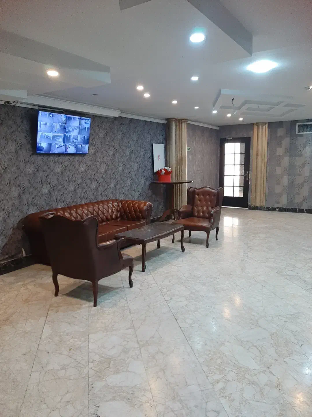 فوری دفترکار/اداری ۸۵متری/میدان کاج/لابی ۲۴ ساعته|اجارهٔ دفتر کار، اتاق اداری، مطب|تهران, سعادت‌آباد|دیوار