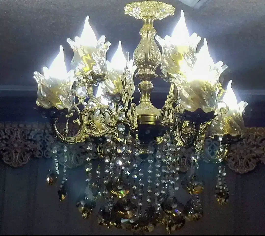 لوستر|لوستر و چراغ آویز|هشتگرد, شهرک دانش|دیوار