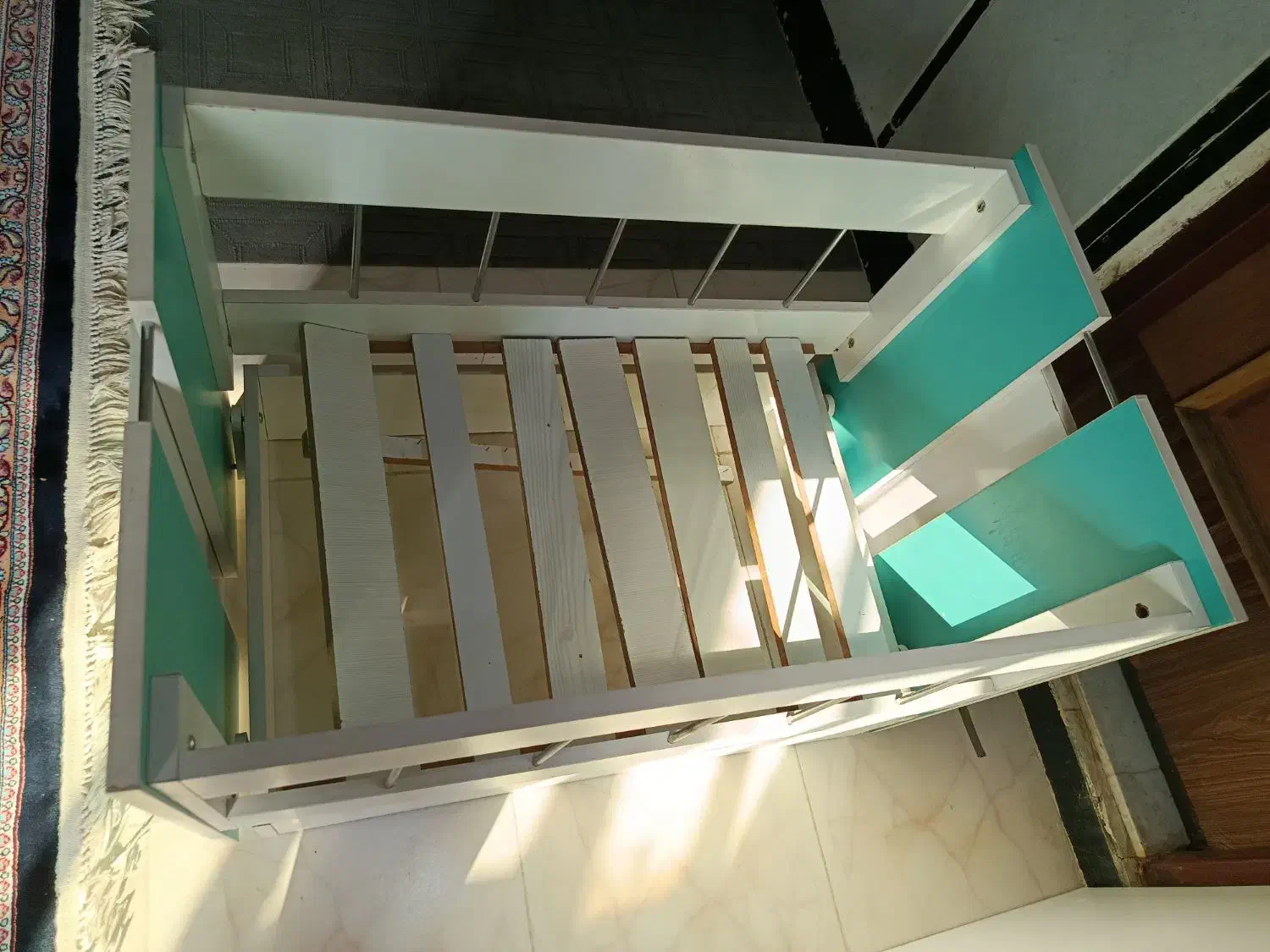 تخت گهواره ای مناسب نوزادی تا ۲سال|اسباب و اثاث بچه|ایذه, |دیوار