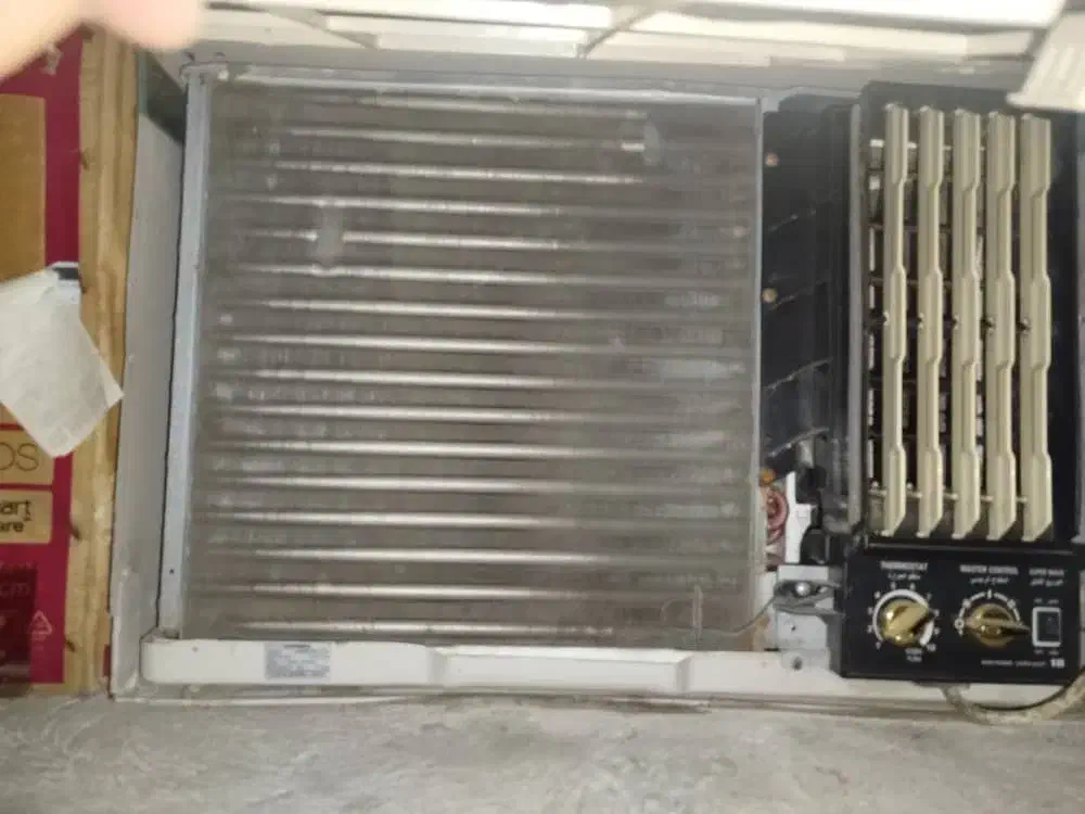 کولرگازی پنجره‌ای اوجنرال|کولر گازی و فن‌کوئل|آستارا, |دیوار