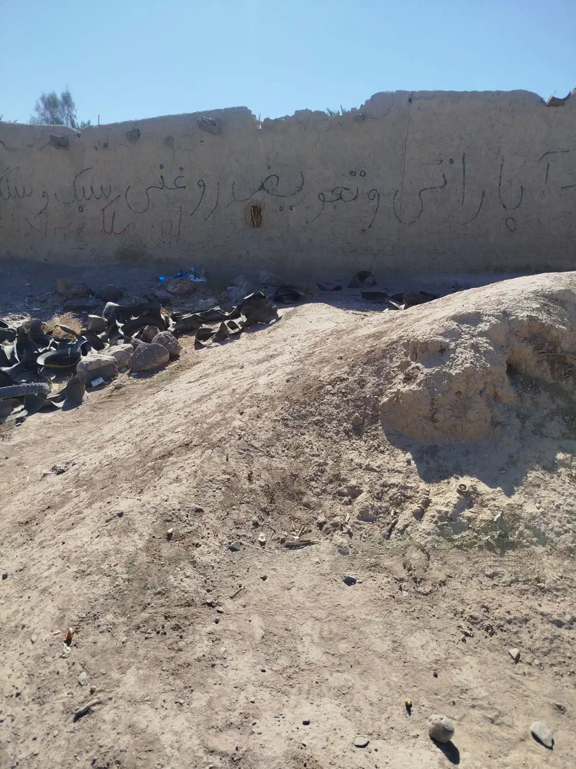 زمین تجاری بغل جاده اصلی ورودی قلعه|فروش زمین و ملک کلنگی|پسکوه, |دیوار