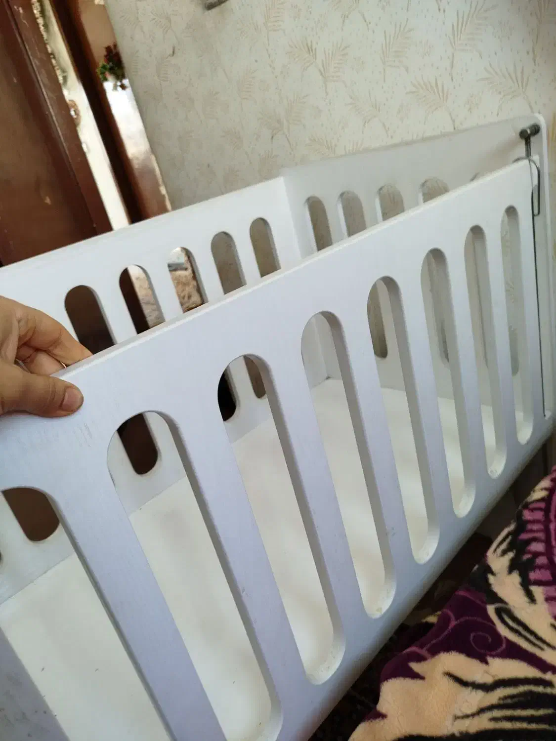 تخت کنار مادر|تخت و صندلی بچه|اردبیل, |دیوار