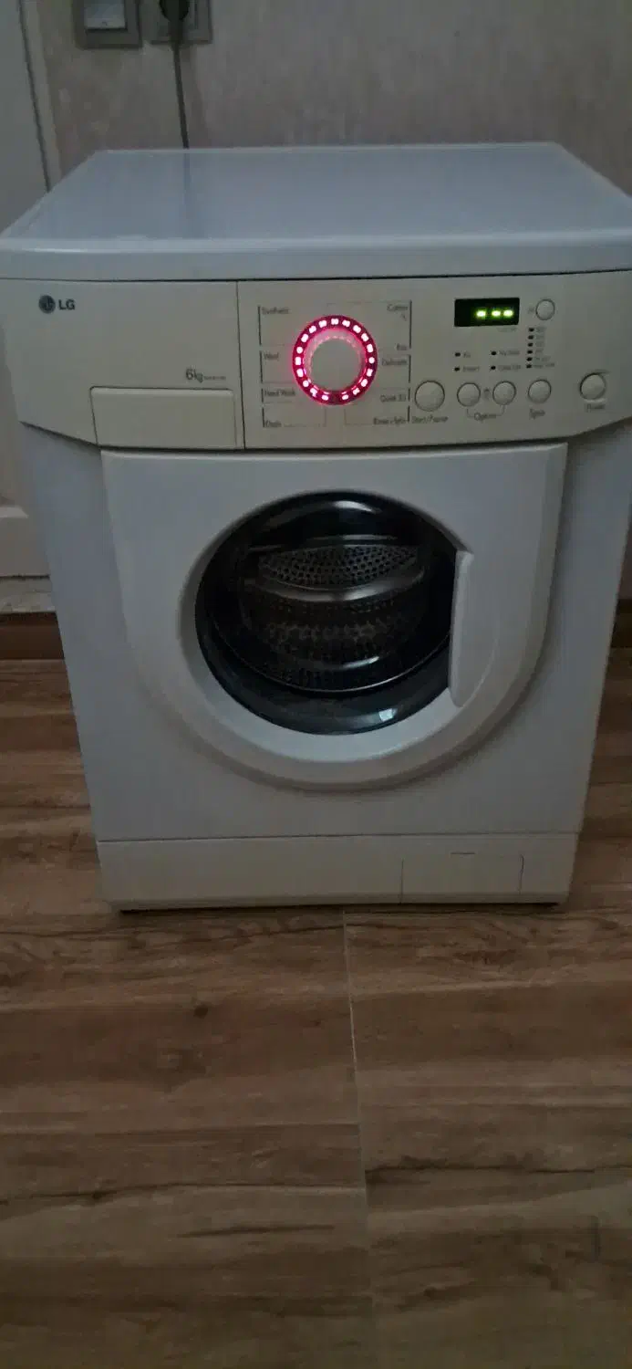 ماشین لباسشویی ۶ کیلویی ال جی|ماشین لباسشویی و خشک‌کن لباس|کرمانشاه, |دیوار