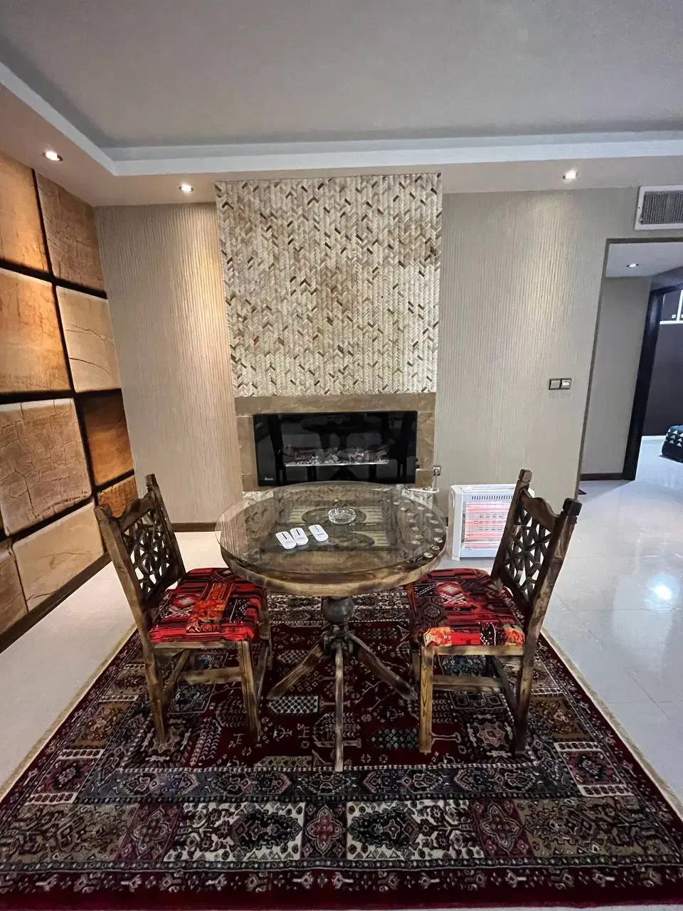 اجاره باغ ویلااستخر داخل بنا کردان سهیلیه شهریار|اجارهٔ کوتاهمدت ویلا و باغ|فردوسیه, |دیوار