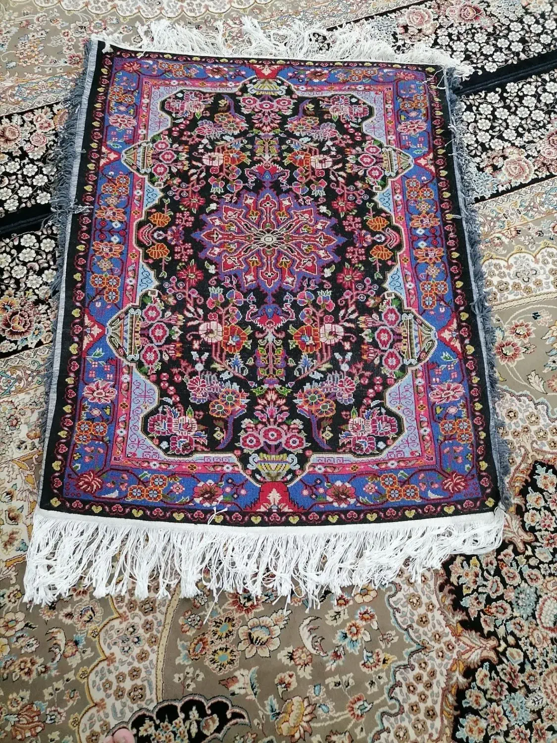 قالیچه دست باف|فرش|نهاوند, |دیوار