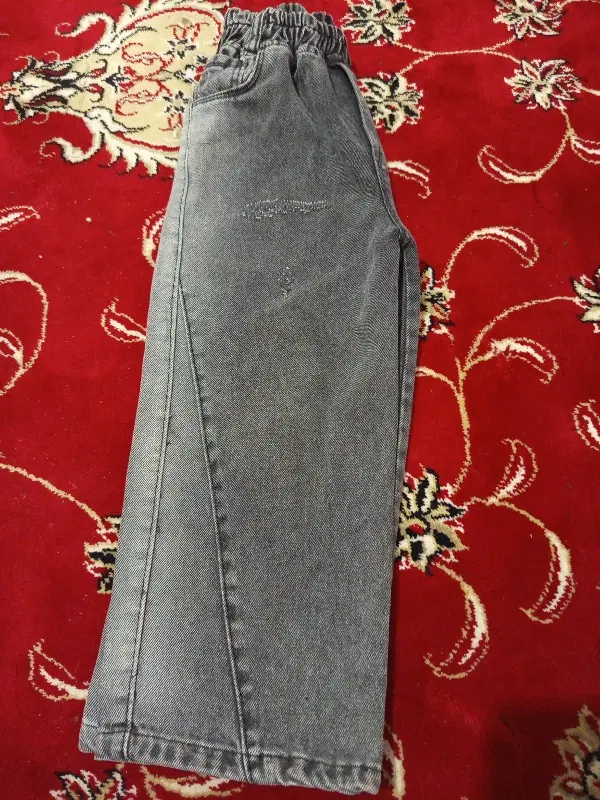 شلوار|لباس|نیشابور, سرآب کوشک|دیوار