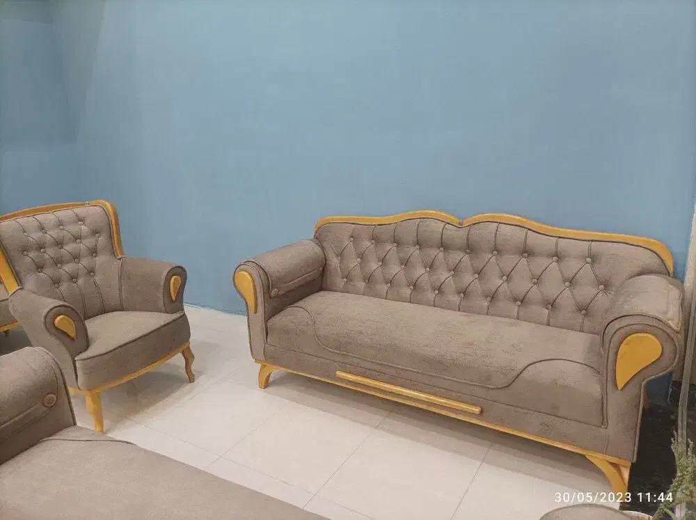 مبل راحتی 8نفره|مبلمان خانگی و میز عسلی|شیروان (خراسان), |دیوار